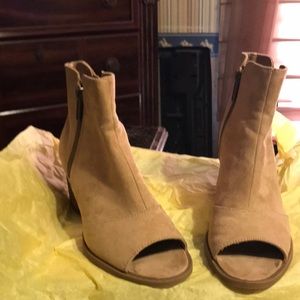 Sued peep toe 6 1/2 booties